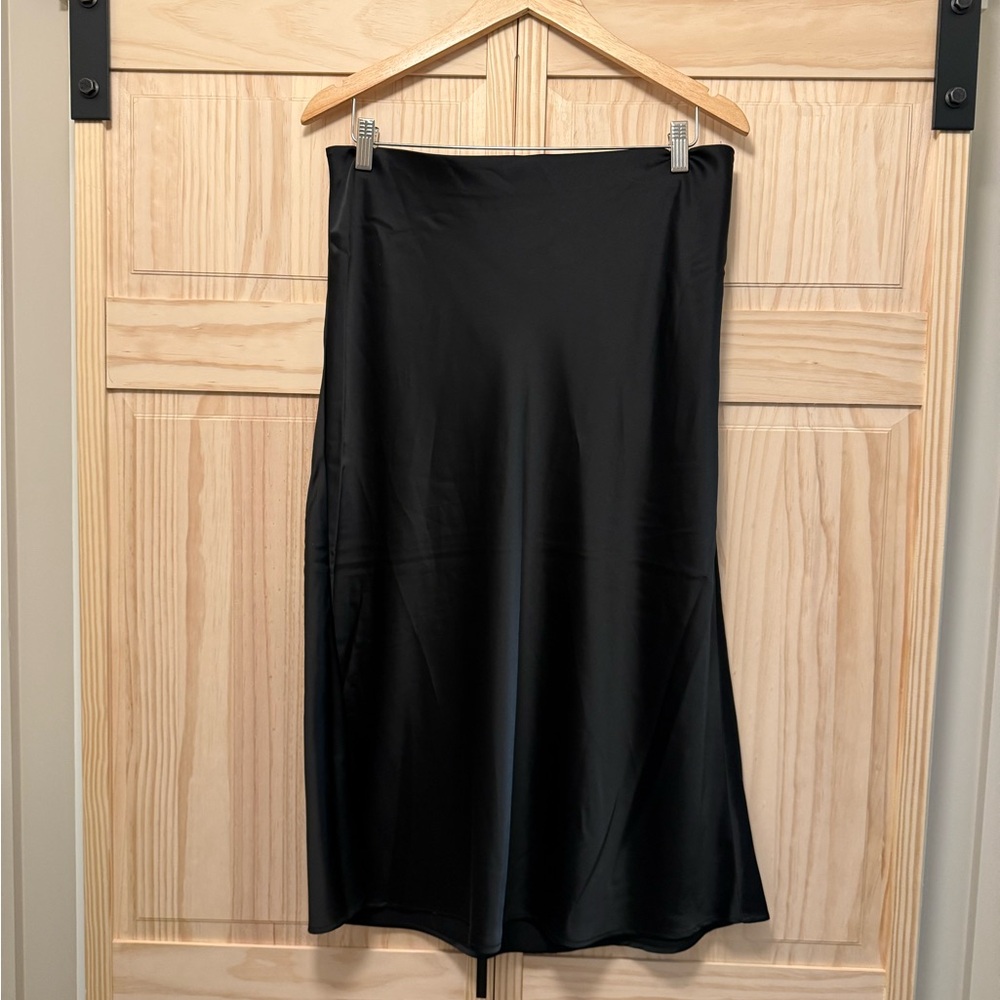 Rachel Zoe Classic Black Midi Skirt